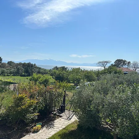 Modern Summer House Popi Palioura